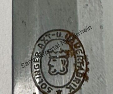 Wehrmacht Heer Offiziersdolch des Hersteller "Axt & Hauer Fabrik Solingen".